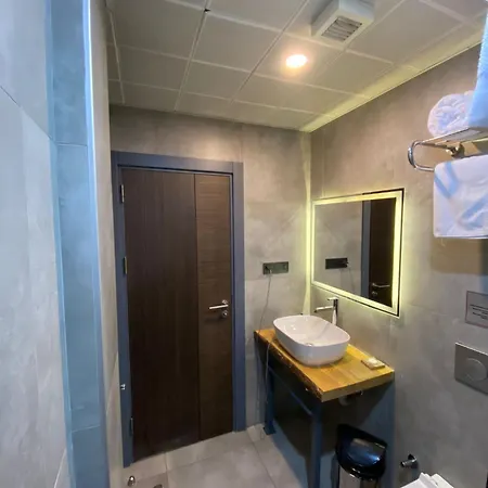 Amorium & Wooden Stone House Hotel 4*
